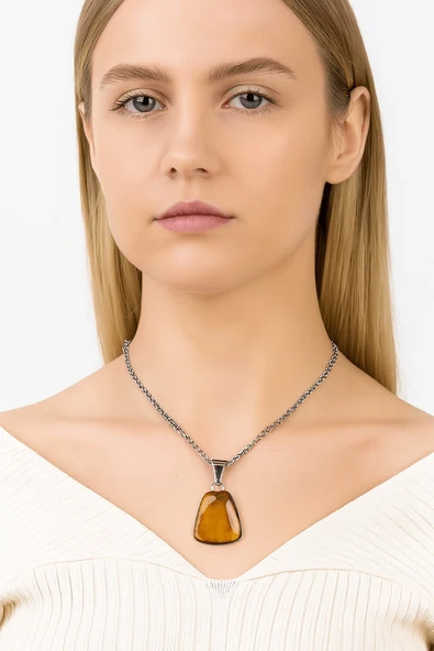 Sertifikalı AAA+ Kaplan Gözü Taşı Kolye – Beşgen Model, Gümüş Aparatlı - Resim 3