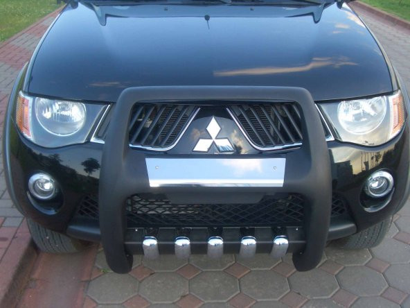 EKİCİLER POLİÜRETAN ÖN KORUMA MITSUBISHİ L-200 (2006 -2014)