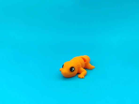 Sevimli Gecko Figürü – Hareketli Eklemli 3D Oyuncak