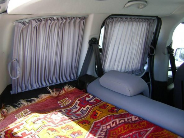 EKİCİLER Volkswagen Caddy (2004 Sonrası) Raylı Perde - 2