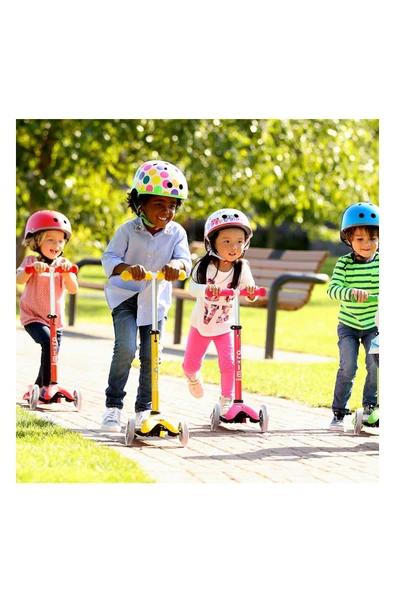 Micro Mini Deluxe 3 Tekerlekli Scooter Black  Siyah 2+ Yaş - 5