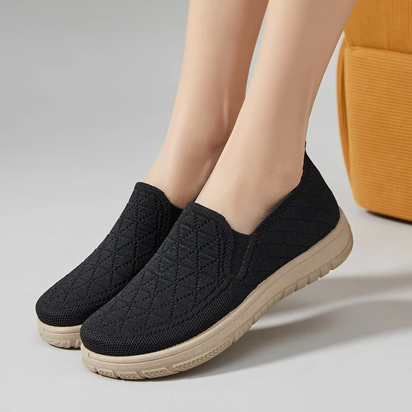 Kadın Günlük Yürüyüş Ayakkabısı - Yazlık Fileli Slip-on (Siyah)