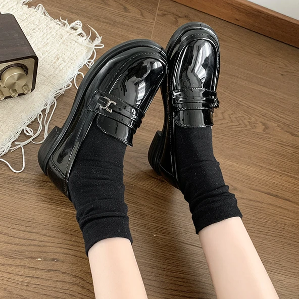 Kadın Loafer Ayakkabı - PU Deri - Günlük Kullanım (İnci Siyahı)