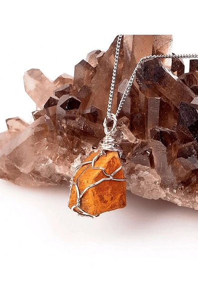 Sertifikalı Ham Işlenmemiş Tel Sargılı Kaplan Gözü Taşı Kolye ürün görseli