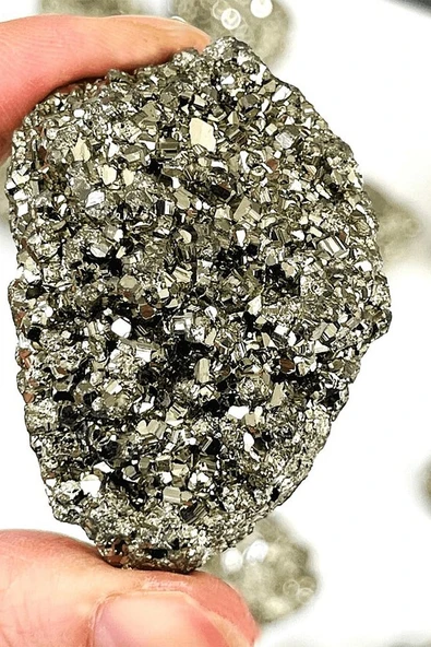 Sertifikalı Ham İşlenmemiş Doğal Pirit Taşı Kütle 30-35 mm - Bereket ve Güç Taşı - Resim 5