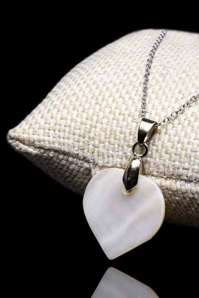 Sertifikalı Kalp Model Gerçek Sedef Taşı Kolye ürün görseli