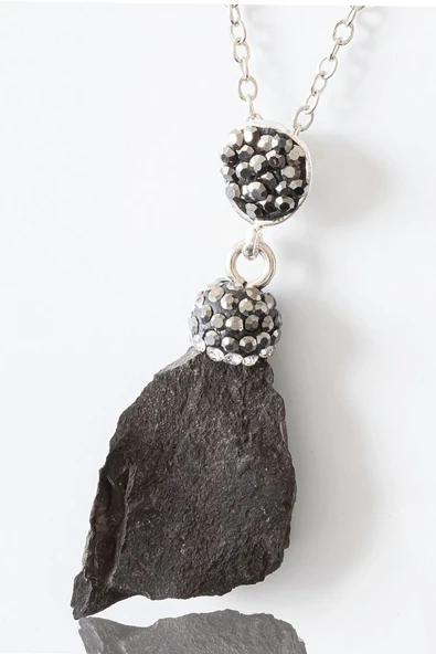 Sertifikalı Zirkon Taşlı Model Şungit - Shungite Taşı Kolye (Ham İşlenmemiş)