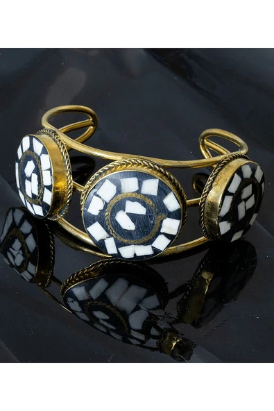 Sertifikalı Sedef Taşı İşlemeli Kelepçe Model Bileklik - Altın Kaplama - Resim 2