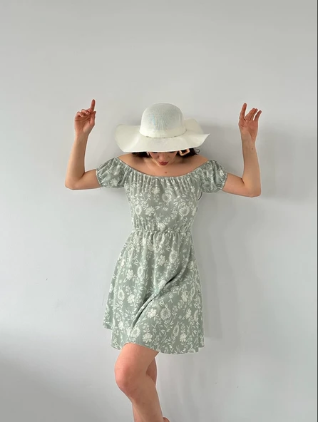 Madonna Yaka Çiçek Desenli Yeşil Elbise - 4