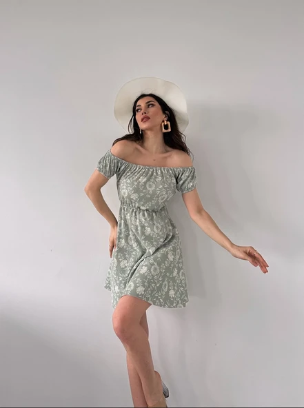 Madonna Yaka Çiçek Desenli Yeşil Elbise