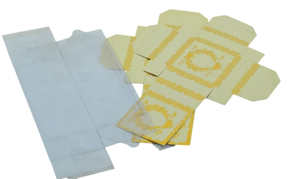 Hediyelik Alt Üst Karton Kapak Krem Gold Varaklı Arası Asetat Kutu (8CMX8CMX16.5CM) - 3