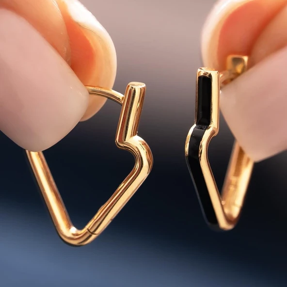 Siyah Mineli Ok Tasarım Altın Küpe - 3