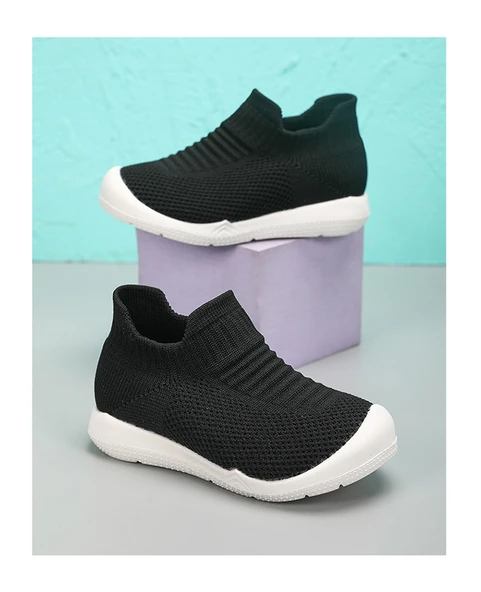 Unisex Çocuk Örme Spor Ayakkabı (Siyah - Beyaz)