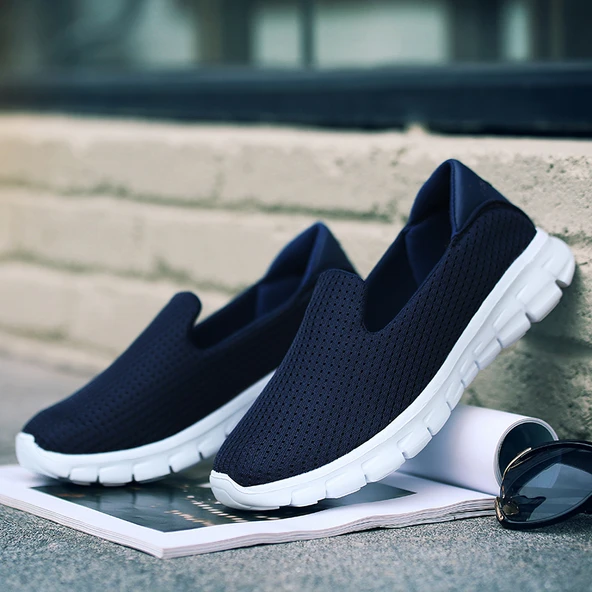 Kadın Günlük Slip-On Spor Ayakkabı (Koyu Mavi)