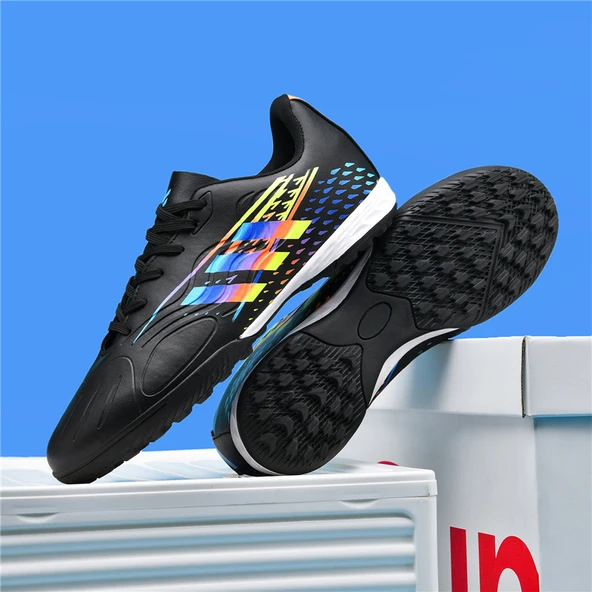 Unisex Krampon Futbol Ayakkabısı (Siyah)