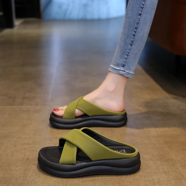 Kadın Platform Sandalet (Yeşil)