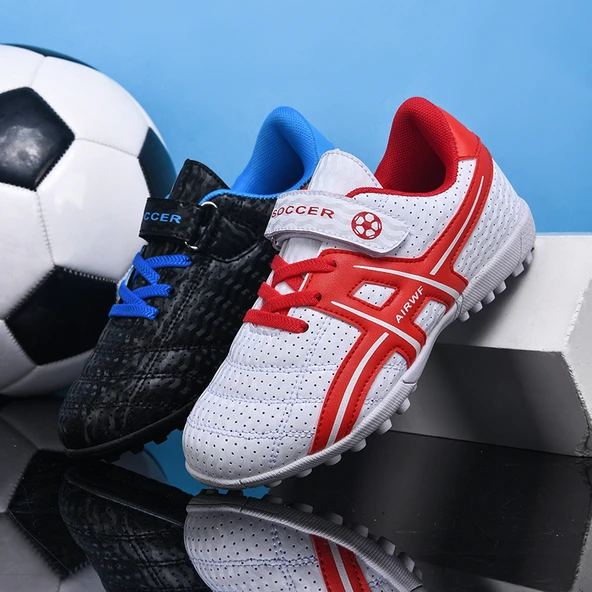 Çocuk Halı Saha Kramponu - Unisex Futbol Ayakkabısı (Siyah - Beyaz)