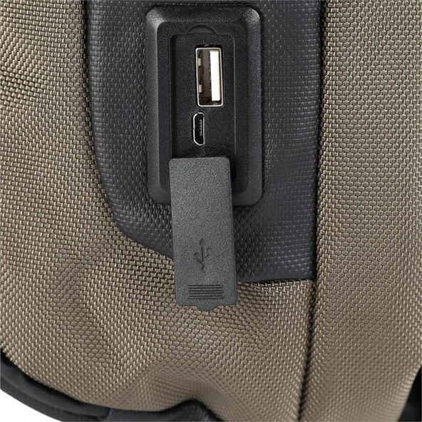 ÇÇS 31300 Usb Çıkışlı Çapraz Sırt ve Göğüs Çantası Yeşil - Resim 8