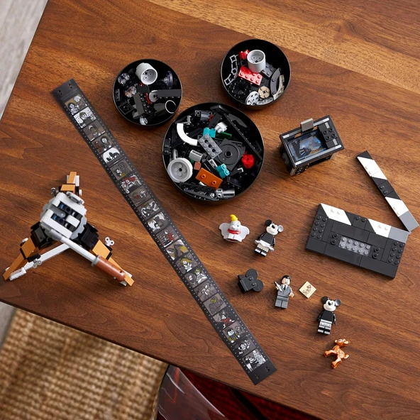 Lego® ǀ Disney Walt Disney Hatırası Kamera 43230 - Yetişkinler Için Disney’In 100. Yıl Dönümüne Özel - Resim 8