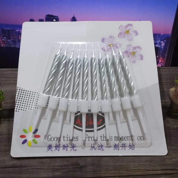 10 ADET YÜKSEK KALİTE KIVRIMLI METALİK GÜMÜŞ MUM 8 CM GÜMÜŞ PASTA MUMU PARLAK GÜMÜŞ DOĞUM GÜNÜ MUMU