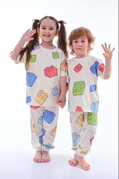 Renk Blokları Desenli Çocuk Pijama Takımı - 4