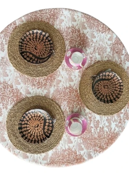 LOOM & LAUREL Jakarlı Dokuma Kumaş 160 X 160 Yuvarlak Masa Örtüsü Açık Kahverengi Ağırlıklı