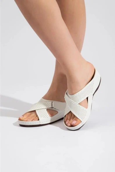 Roy Jones Kadın Ortopedik Çapraz Cırtlı Ayarlanabilir Üst Detay Konfor Modeli Günlük Terlik Yumuşak ürün görseli