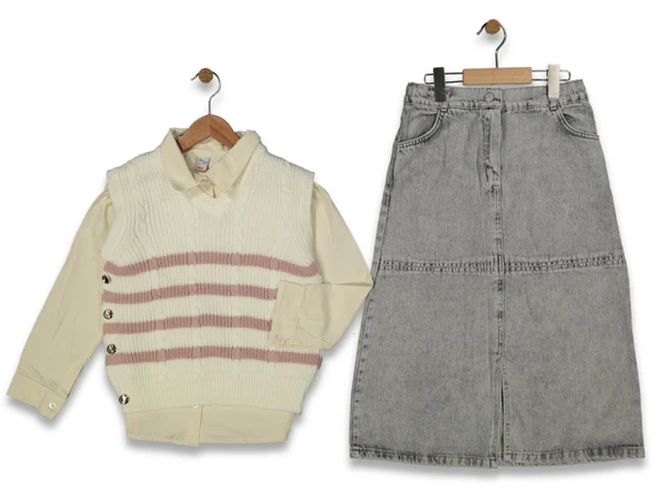 TRİKO YELEKLİ JEANS ETEKLİ 3'LÜ KIZ TAKIM ürün görseli 1