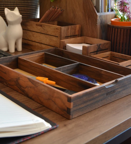 Woodsaka Yoi Ayarlanabilir Masaüstü Organizer & Aksesuar Kutusu - Ceviz - 32.2cm x 26.2cm x 4cm - Resim 7