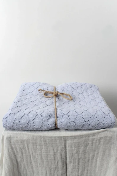 Yeni Doğan Bebek İçin Mavi Örgü Desenli Triko Battaniye | Yumuşak, Nefes Alabilir Kumaş