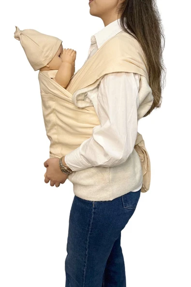 Anne-Bebek Konforu İçin Cepli Krem Bebek Taşıma Anakucağı – Pratik ve Şık Sling Tasarım - 2