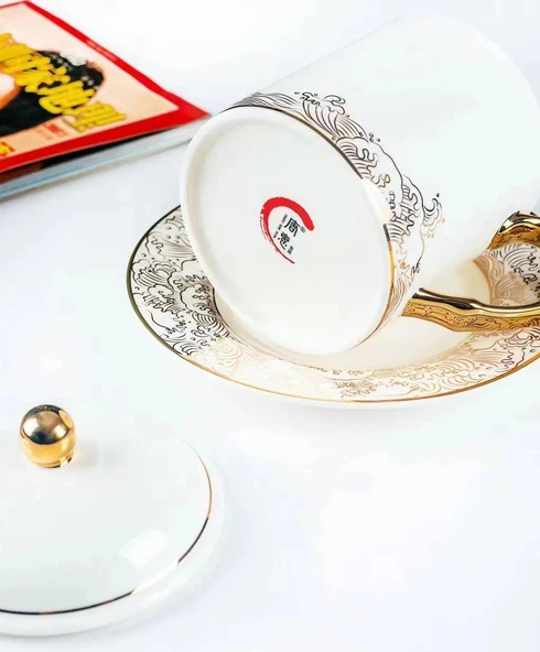 Sihai Shengping Desenli Fine Bone China Çay Fincanı Seti - Kapaklı, Tabaklı - 12.5cm - 9
