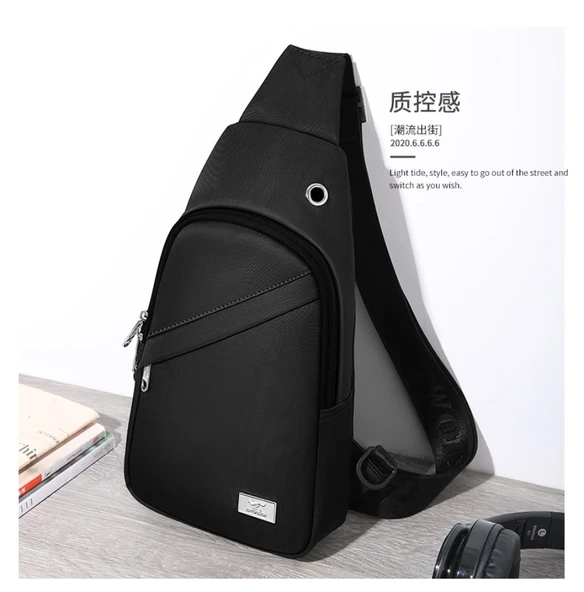 Siyah Oxford Kumaş Göğüs Çantası - 17x5.5x31 cm - 9