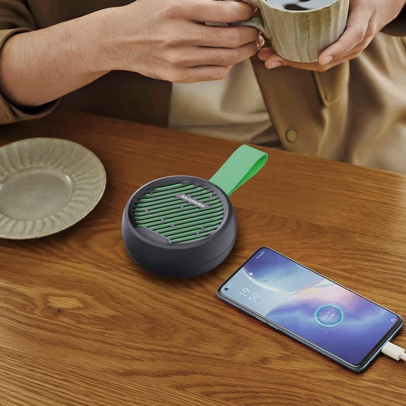 Kablosuz Bluetooth Hoparlör - Beyaz Kırmızı - 10