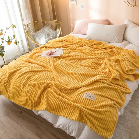 Süt Kadife Flanel Battaniye 150x200cm - Parlak Sarı
