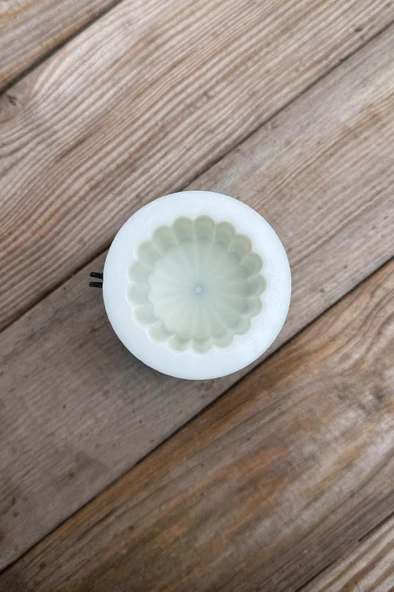 Baton Dalgalı Küçük Kasnaklı Silikon Mum Kalıbı - Resim 6