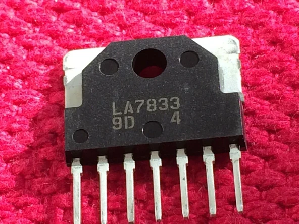 LA 7833 - 1