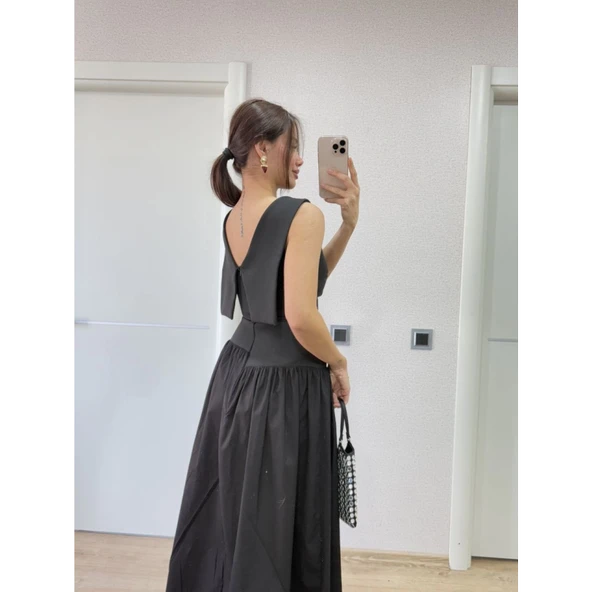 Lucky Life Kadın Arkası Kanatlı Uzun Elbise- Siyah - Resim 4