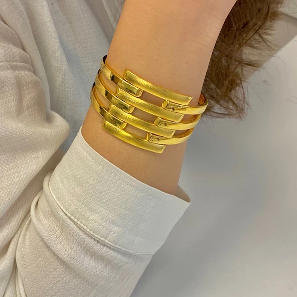 FerizZ Altın Kaplama Üç Kollu Dört Sıra Düz Kaburga Kelepçe - Resim 2