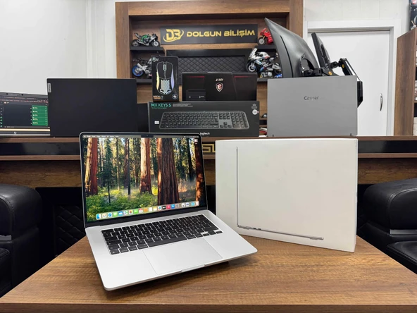 Apple MacBook Air M3 16GB RAM 512GB SSD macOS 15” QHD+ Gümüş MXD23TU/A (İKİNCİ EL)