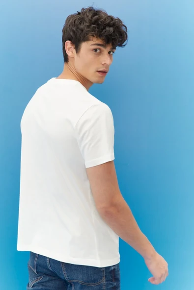 Lee Erkek Minimalist T-Shirt - Regular Fit Kısa Kol - Günlük Stil - 4