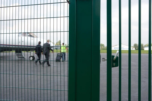 LOCINOX 80MM SURGULU KAPI TUTUCUSU - 5