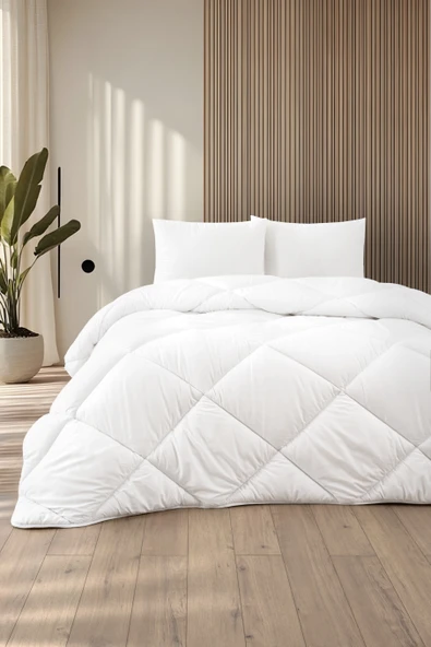 Formeya Beyaz Soft Dört Mevsim Tek Kişilik Yorgan 155x215 cm ürün görseli