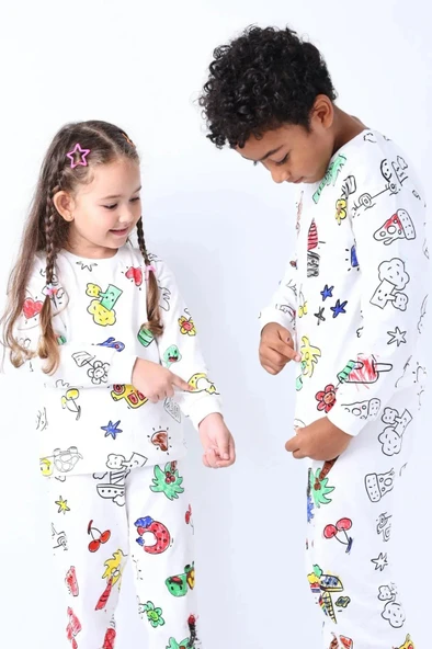 Boyanabilir Çocuk Pijama Takımı + Kalem I Renkli Rüyalar I Her Yıkamada Yeniden Tasarla - 4