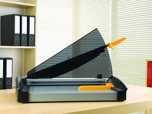 Fellowes Plasma A4 - Büyük Ofis Tipi Kollu Giyotin - 4