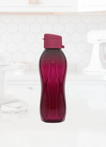 Matara Kapaklı Okul Suluğu Plastik Su Şişesi Mor 750 ml