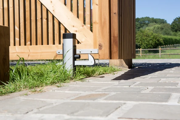 Locinox 40mm -60mm kapı yakalayıcı - 4