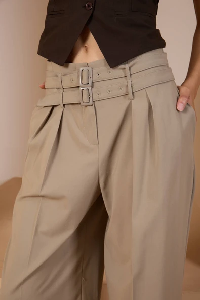 Açık Haki Kemerli Geniş Paça Pantolon - 3