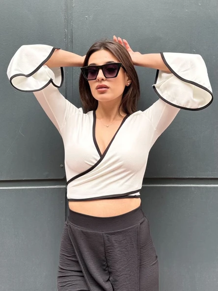 Kadın Kruvaze Kolları Fırfırlı Bluz