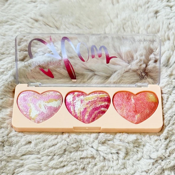 Sudedi Home Aşkla Işılda! Kalp Formlu Highlighter & Aydınlatıcı Paleti - 2